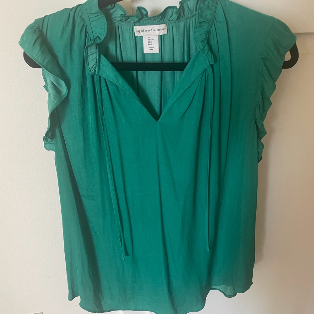 Cupcakes and  Cashmere Ruffled Women's Top